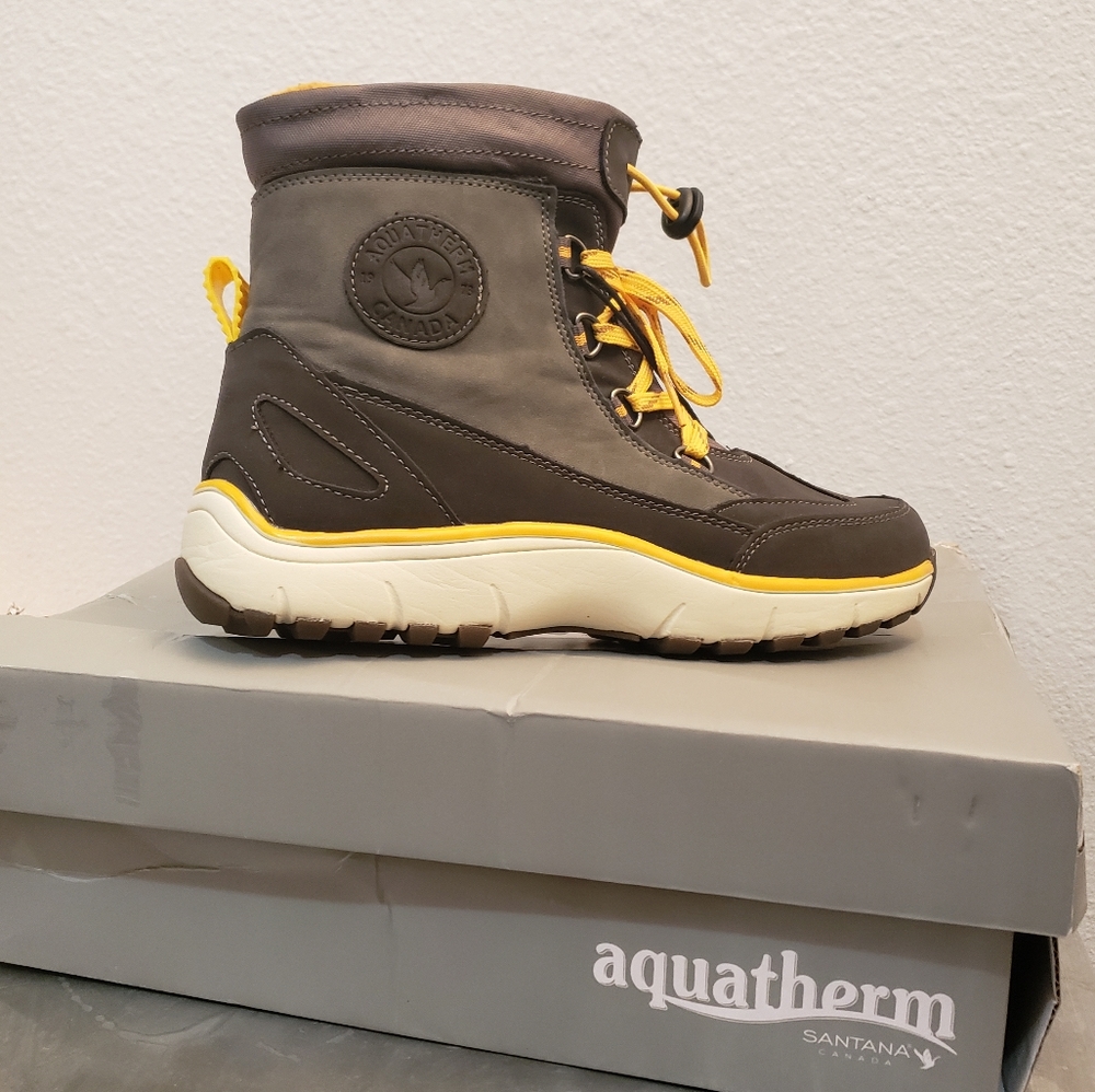 NEW $144 AQUATHERM SANTANA CANADA WATERPROOF 9